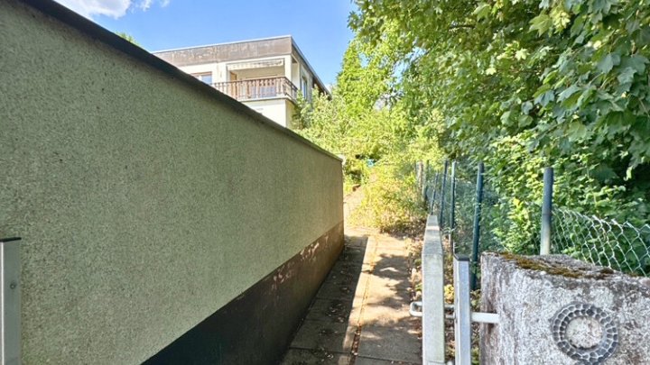 1-2 Familienhaus in Top-Lage auf der Bellevue. Sackgasse am Waldrand