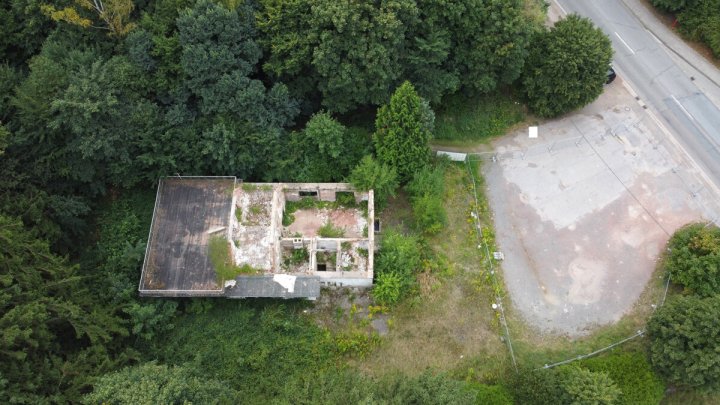 Großzügiges Grundstück in Neunkirchen-Heinitz mit Bestandsschutz