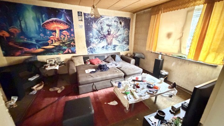 Stark sanierungsbedürftiges Ein- bis Zweifamilienhaus in zentraler Lage von Dillingen