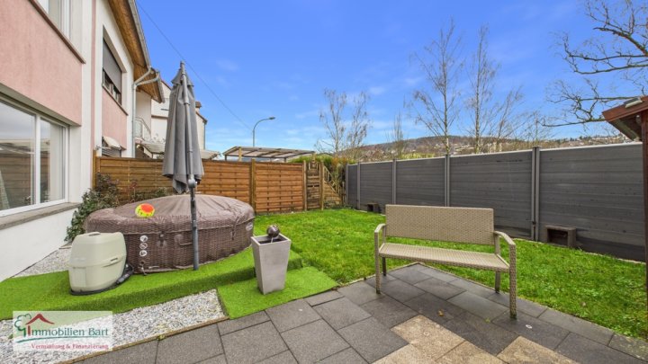 MERZIG: STADTNAHE DUPLEX-WOHNUNG MIT GARTEN UND 3 SCHLAFZIMMERN!