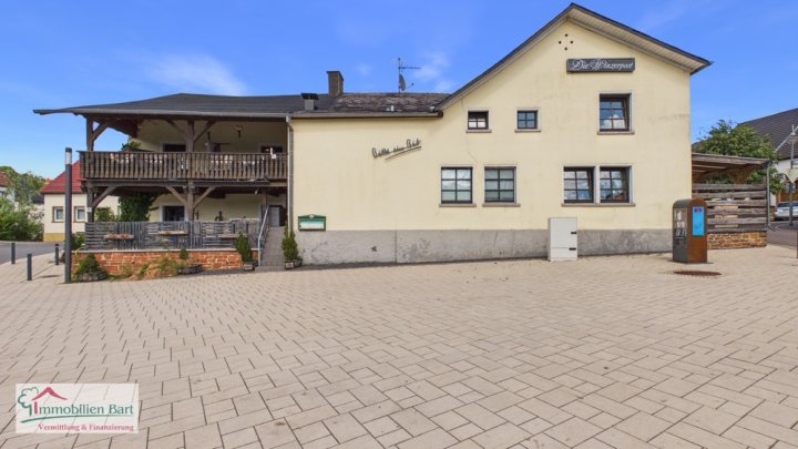 VIELSEITIGE IMMOBILIE MIT GASTRONOMIE, FERIENWOHNUNG UND GROßZÜGIGEM WOHNBEREICH IN ZERF