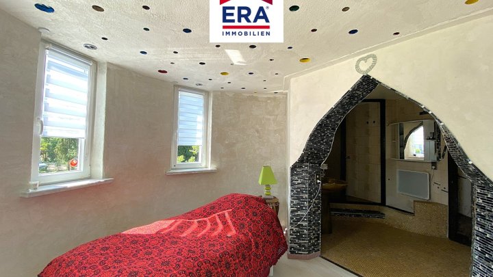OHNE VERMITTLUNGSGEBÜHREN !! IDYLLISCHES EINFAMILIENHAUS, VARSBERG/FR, NÄHE ÜBERHERRN