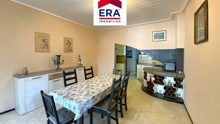 OHNE VERMITTLUNGSGEBÜHREN !! IDYLLISCHES EINFAMILIENHAUS, VARSBERG/FR, NÄHE ÜBERHERRN