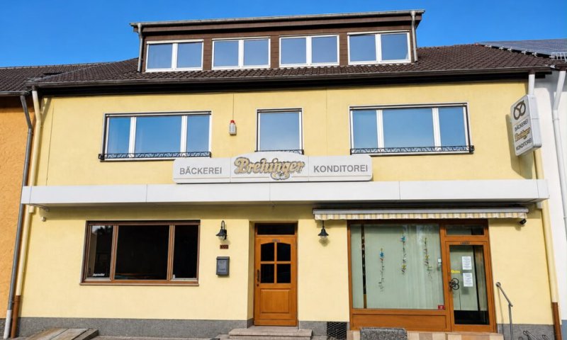Einfamilienhaus mit Gewerbefläche in Lisdorf Saarlouis