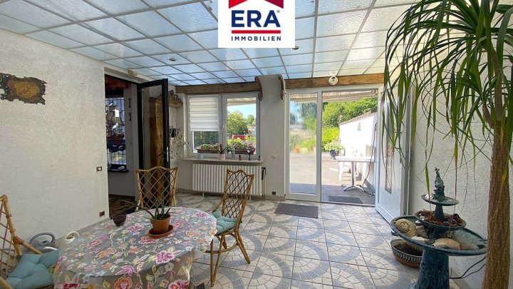 OHNE VERMITTLUNGSGEBÜHREN !! IDYLLISCHES EINFAMILIENHAUS, VARSBERG/FR, NÄHE ÜBERHERRN