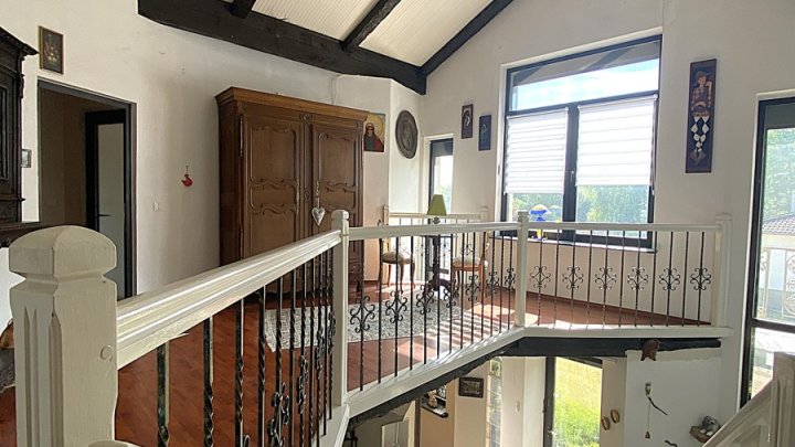 OHNE VERMITTLUNGSGEBÜHREN !! IDYLLISCHES EINFAMILIENHAUS, VARSBERG/FR, NÄHE ÜBERHERRN