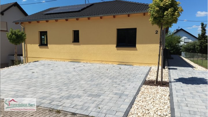NEUWERTIGES BIO-SOLAR-HAUS MIT 63 M² GARAGE AN DER LUXEMBURGISCHEN GRENZE