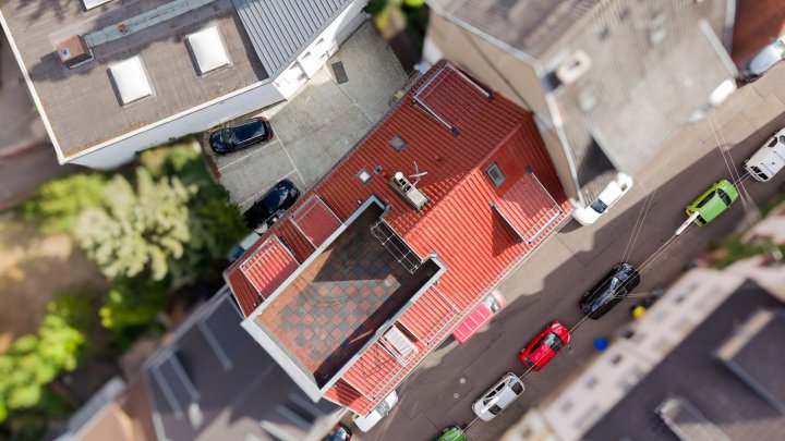 Penthouse-Maisonette mit großzügiger Dachterrasse in Alt-Saarbrücken