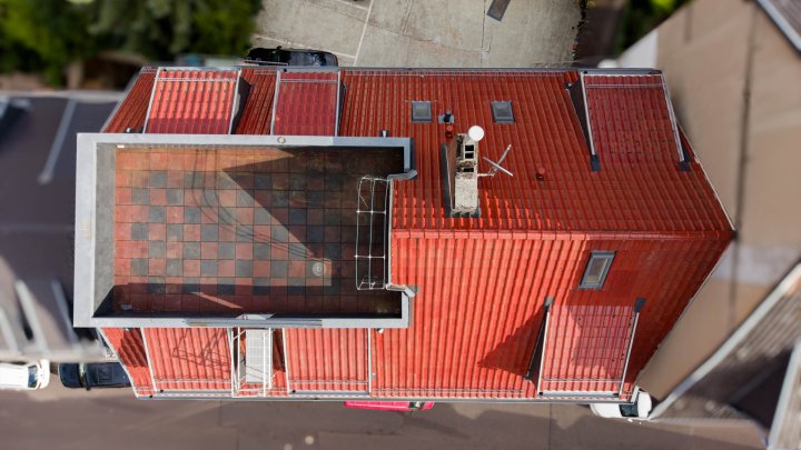 Penthouse-Maisonette mit großzügiger Dachterrasse in Alt-Saarbrücken