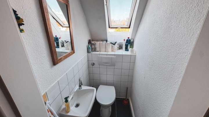 RUHIGE LAGE - Schöne 4- ZKB in Stadtnähe im DG in 66482 Zweibrücken