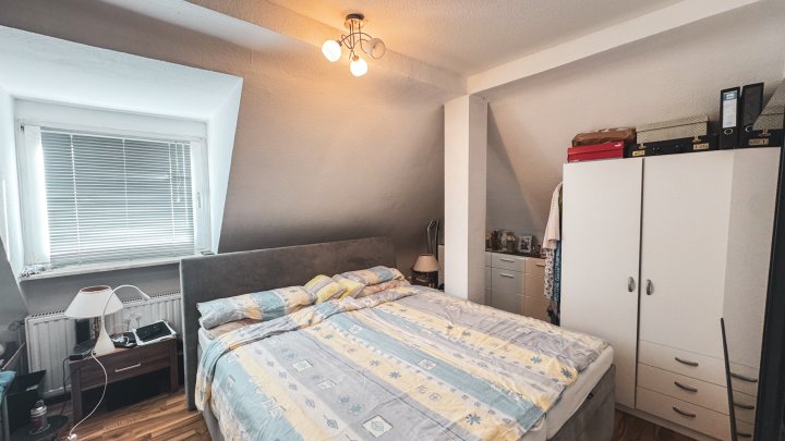 RUHIGE LAGE - Schöne 4- ZKB in Stadtnähe im DG in 66482 Zweibrücken