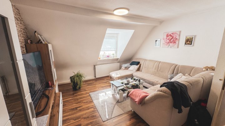 RUHIGE LAGE - Schöne 4- ZKB in Stadtnähe im DG in 66482 Zweibrücken