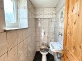 Gäste-WC EG