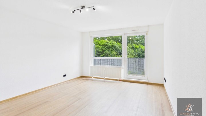 Renoviertes Apartment mit Balkon & Stellplatz in Saarbrücken-Bischmisheim