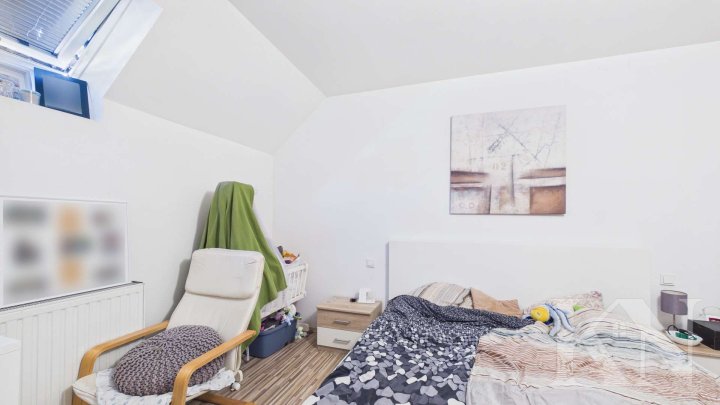 Freistehendes Einfamilienhaus mit Entwicklungspotenzial in Bischmisheim