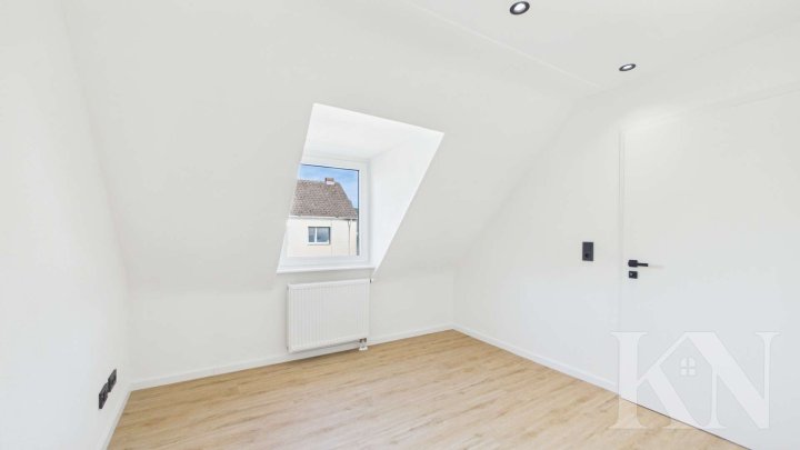 Einziehen & wohlfühlen – Sanierte Doppelhaushälfte mit Garten in Saarbrücken-Güdingen