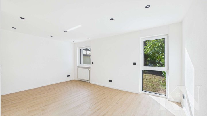 Einziehen & wohlfühlen – Sanierte Doppelhaushälfte mit Garten in Saarbrücken-Güdingen