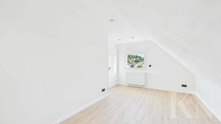 Einziehen & wohlfühlen – Sanierte Doppelhaushälfte mit Garten in Saarbrücken-Güdingen