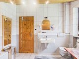 Badezimmer (W2)