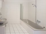 3b Wincheringen- DG -Wohnung- Badezimmer