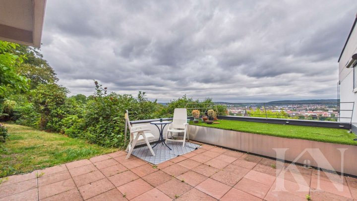 Maisonettewohnung mit Penthousecharakter & beeindruckendem Panoramablick über Saarbrücken