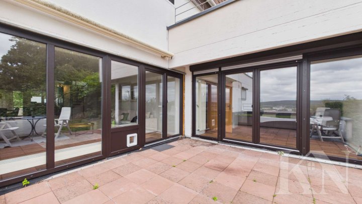 Maisonettewohnung mit Penthousecharakter & beeindruckendem Panoramablick über Saarbrücken