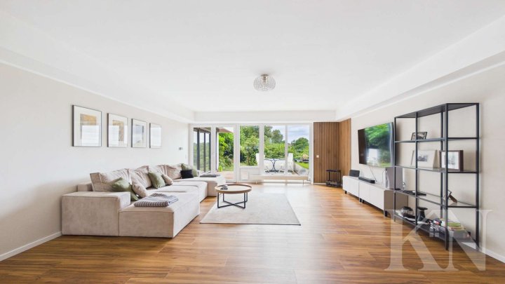 Maisonettewohnung mit Penthousecharakter & beeindruckendem Panoramablick über Saarbrücken