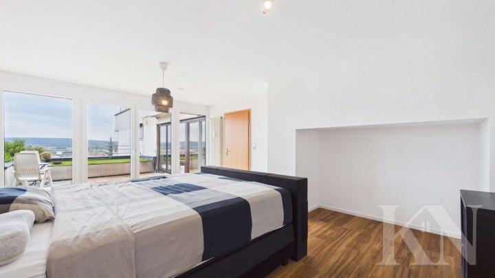 Maisonettewohnung mit Penthousecharakter & beeindruckendem Panoramablick über Saarbrücken