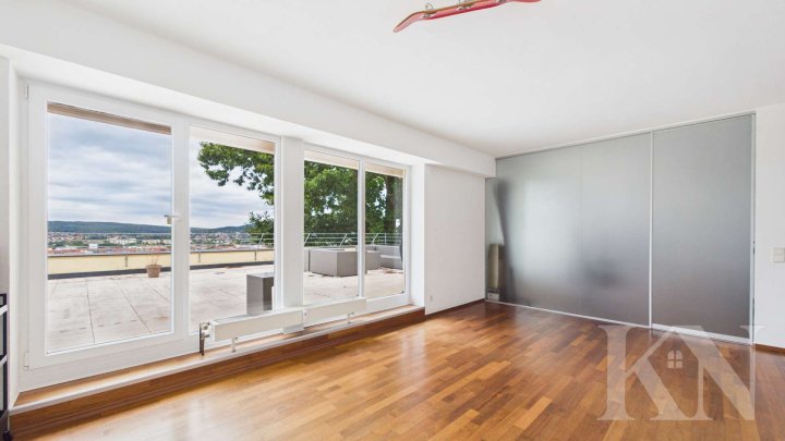 Maisonettewohnung mit Penthousecharakter & beeindruckendem Panoramablick über Saarbrücken