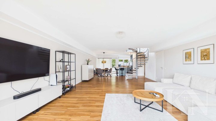 Maisonettewohnung mit Penthousecharakter & beeindruckendem Panoramablick über Saarbrücken