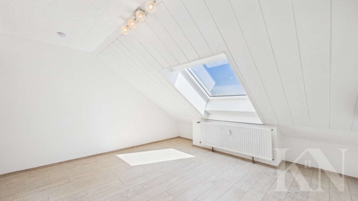 Wohnen mit Ausblick – 2-Zimmer-Wohnung mit Loggia in Saarbrücken zur Miete!