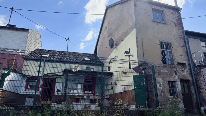 Handwerkerhaus mit Terrasse, Garten und Blick ins Grüne in Wallerfangen-OT zu verkaufen
