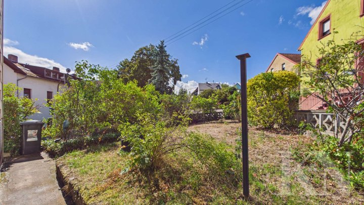 Einfamilienhaus mit Potenzial in Quierschied – Wohnhaus mit zwei möglichen Wohneinheiten