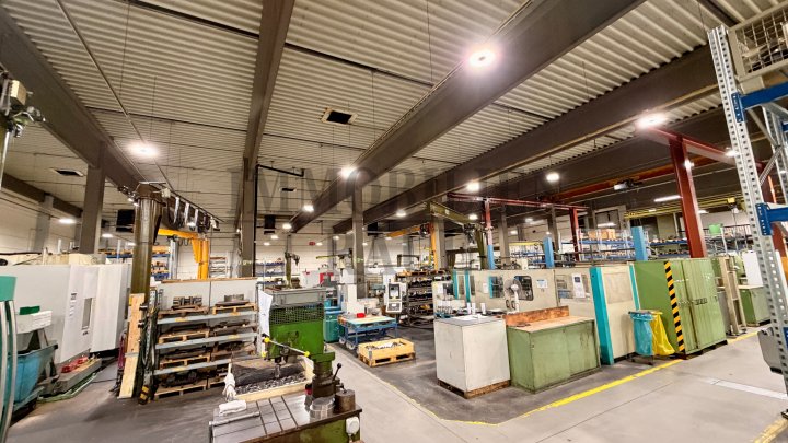 GROSSZÜGIGE GEWERBE- UND INDUSTRIELIEGENSCHAFT MIT PRODUKTIONS-, LAGER-, WERKSTATT- UND BÜROFLÄCHEN