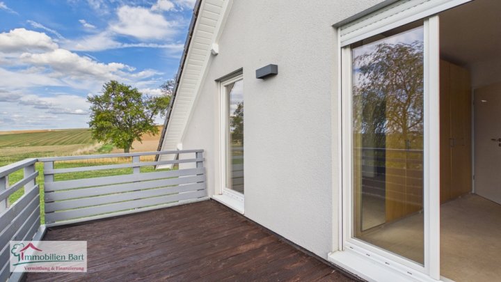 WINCHERINGEN-BILZINGEN: WOHNGLÜCK INMITTEN VON NATUR! 4 SCHLAFZIMMER / 2 BÄDER / GARAGE UND GARTEN