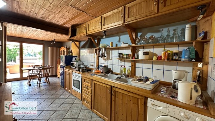 GRENZNÄHE LUXEMBURG: WOHNHAUS MIT GARTEN UND GARAGE IN FREUDENBURG