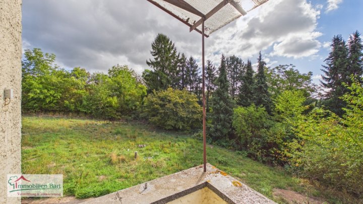 MERZIG - OT: FREISTEHENDES WOHNHAUS MIT WEITBLICK