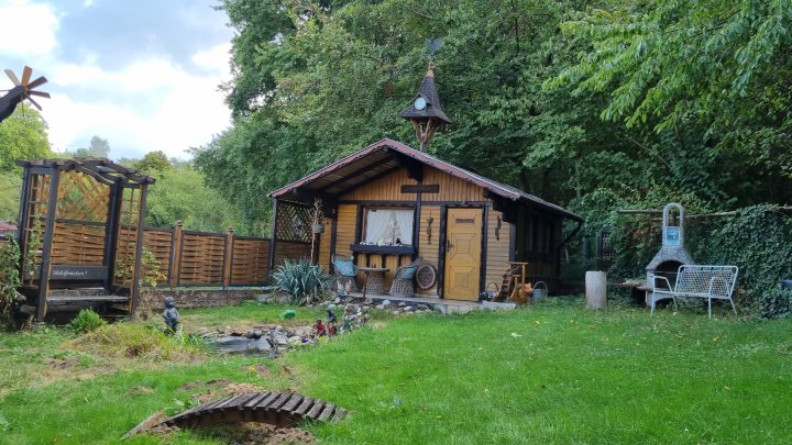 Gemütliches Einfamilienhaus gelegen in ruhiger Umgebung und Waldrandnähe von Griesborn