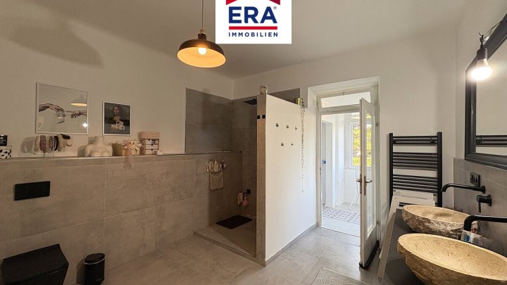 EINFAMILIENHAUS/ STADTHAUS MIT GARTEN, ZENTRAL IN PÜTTLINGEN