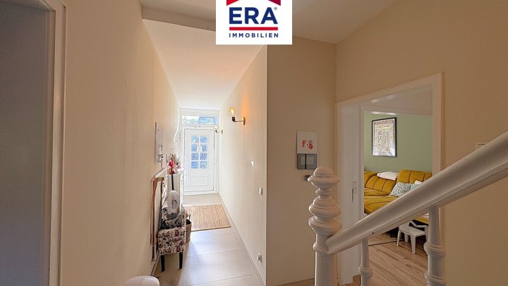 EINFAMILIENHAUS/ STADTHAUS MIT GARTEN, ZENTRAL IN PÜTTLINGEN