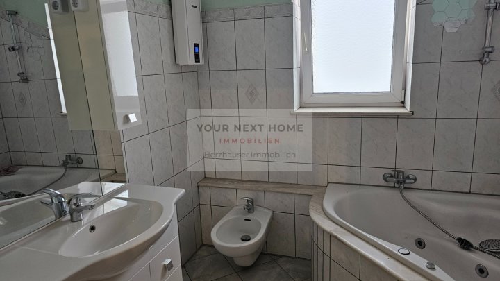 Kernsaniertes Mehrfamilienhaus in ruhiger Spielstraße von Völklingen zu verkaufen.