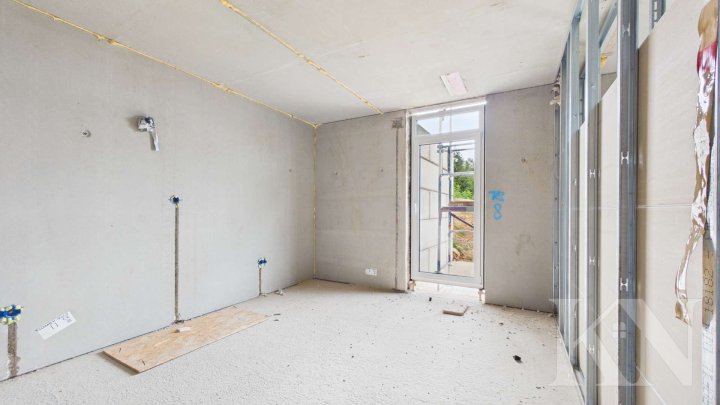 Neubauwohnung mit Balkon in besonderer Hanglage von Spiesen-Elversberg