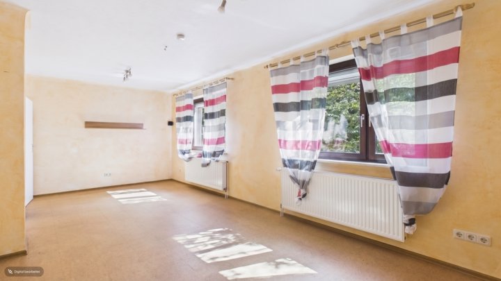 NATUR PUR! WOHNHAUS MIT POTENZIAL IN METTLACH!