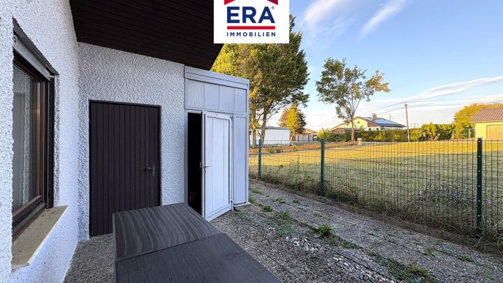 KEINE VERMITTLUNGSGEBÜHREN-CHARMANTES HAUS MIT BOOTSSTEG, STOCKWEIHER-LANGATTE/FR