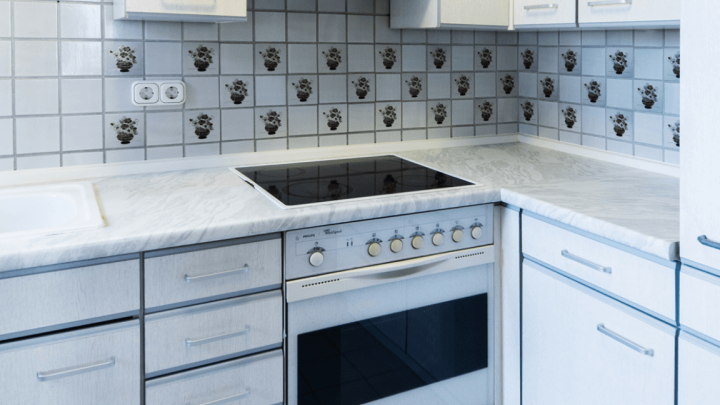 Mehr Platz, als man auf den ersten Blick vermutet – freistehender Bungalow in Ensdorf