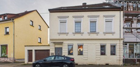 Straßenansicht