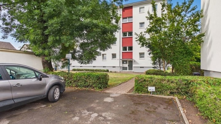 Gepflegte Eigentumswohnung mit Balkon in Dillingen