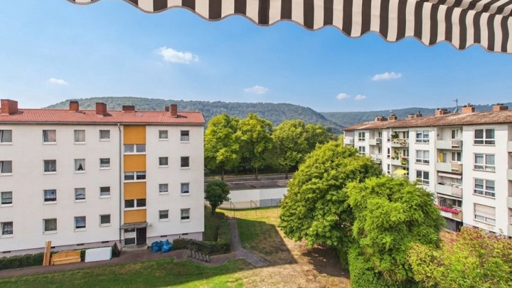 Gepflegte Eigentumswohnung mit Balkon in Dillingen