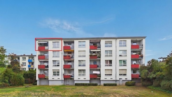 Gepflegte Eigentumswohnung mit Balkon in Dillingen