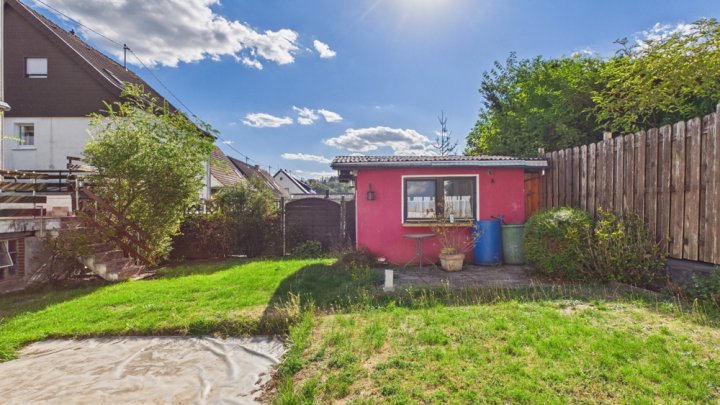 Ihr neues Kapitel beginnt hier – Einfamilienhaus in Illingen